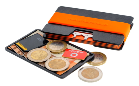  AARÁNDANO ™ Carbon slim-wallet