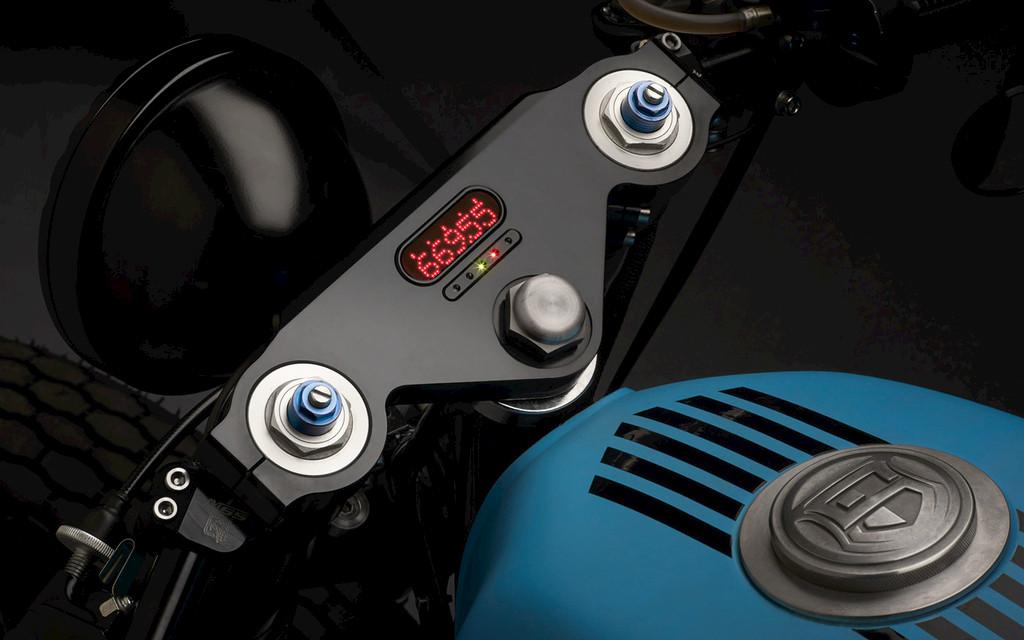 BMW R110 R | SINROYA - R3 Racer Die Rückkehr der Café Racer Image 12 from 15
