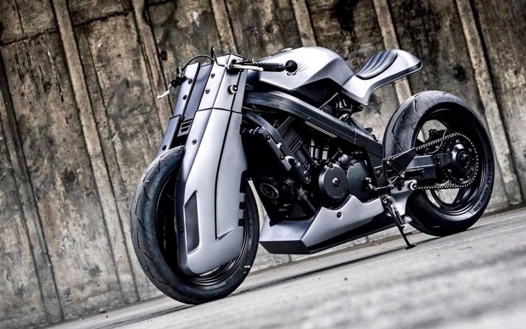 HONDA BROS 400 | K-SPEED - The Future Storm - Café-Racer mit Streetfighter-Optik Image 15 from 16