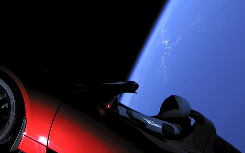 SPACEX | FALCON HEAVY - Die leistungsstärkste Rakete der Welt ist gestartet  Image 2 from 8