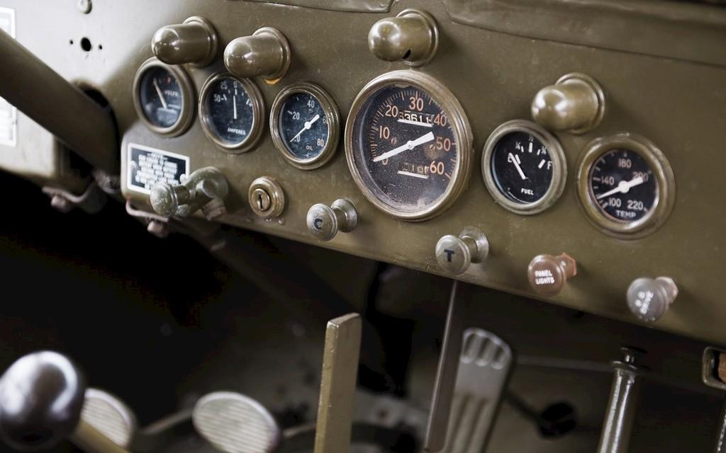 DODGE WC-58 | RADIO CAR - US Army Leichtlastkraftwagen Bild 1 von 7