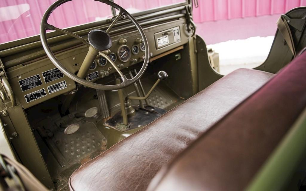 DODGE WC-58 | RADIO CAR - US Army Leichtlastkraftwagen Bild 2 von 7