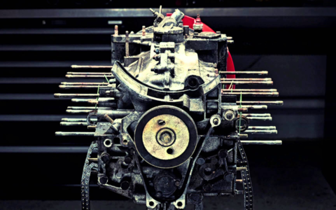 FILM TIPP | Zeitraffer PORSCHE 911 Carrera 3.2 Motor Teardown - Absolut faszinierend