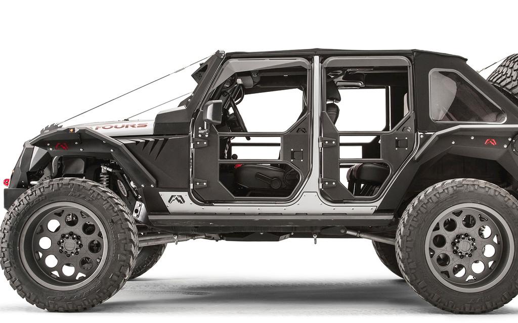 JEEP WRANGLER | FAB - RADIKAL - 4 WD Tactical Body Armor Image 3 from 9