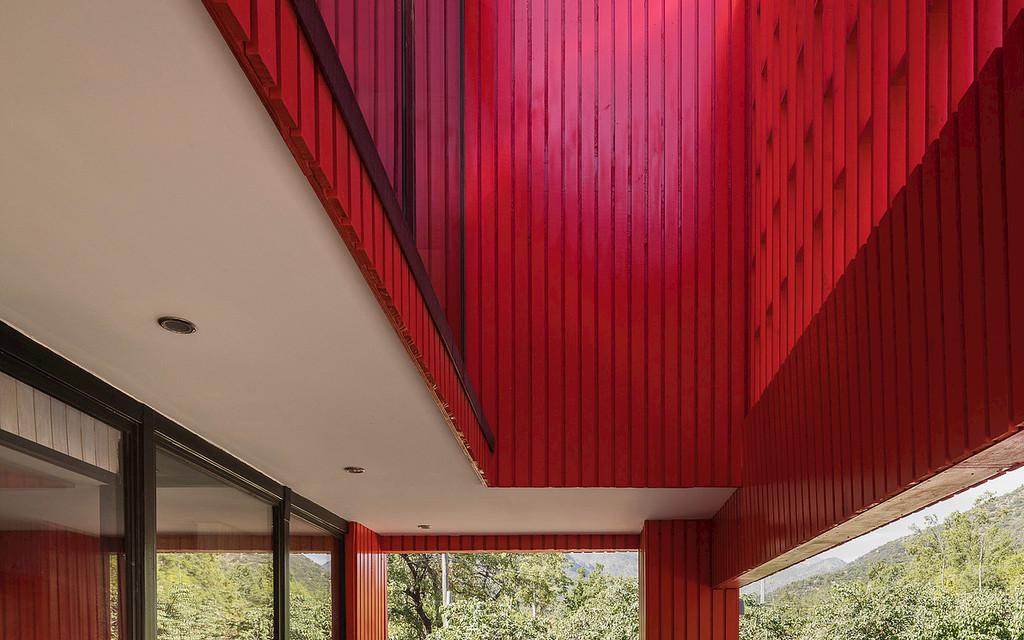 Casa La Roja Image 8 from 19