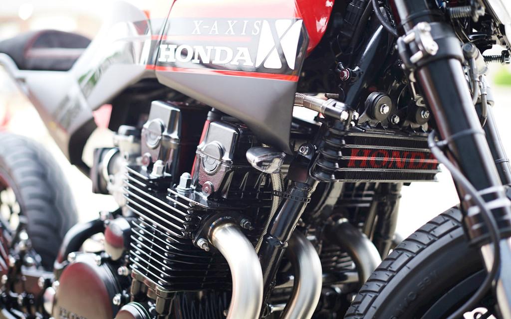 HONDA CBX750 | X-AXIS - Cafe Racer  Bild 1 von 7