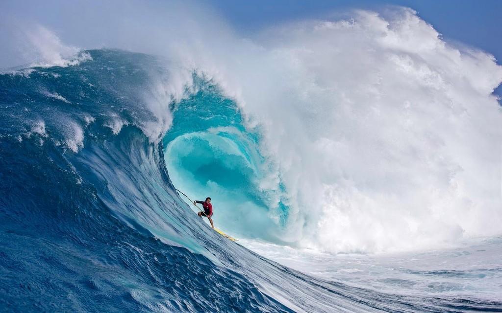 SURF FILM TIPP | PARADIGM LOST - Kai Lenny der Wellen Flüsterer Bild 2 von 2