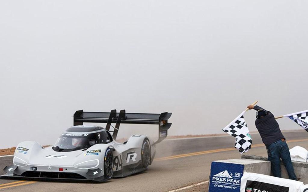 I.D. R Pikes Peak der "sportliche Vorbote" Image 1 from 1