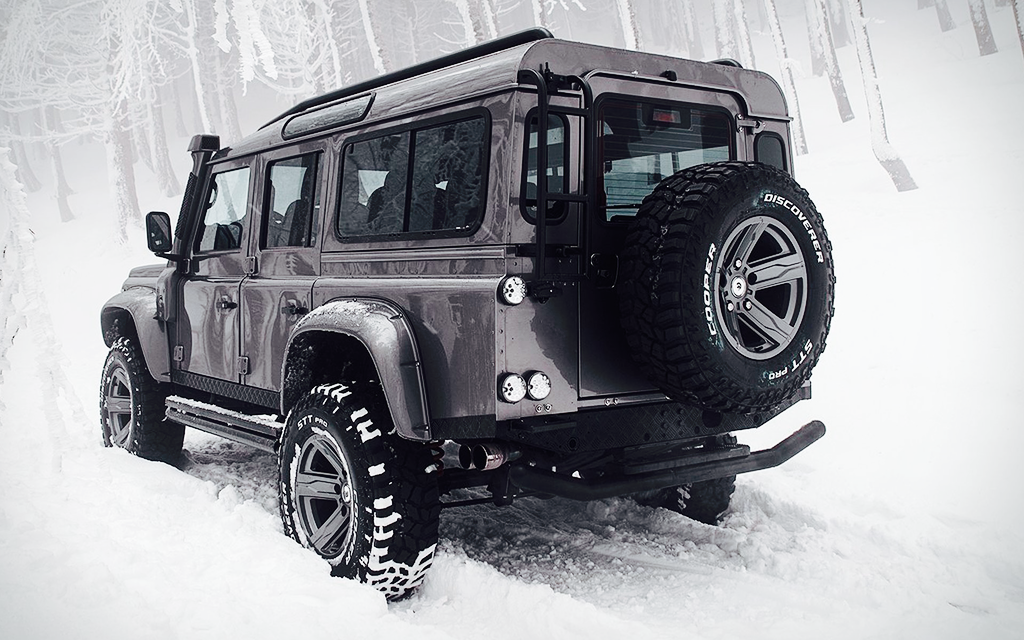 Land Rover Defender