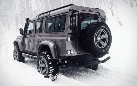 Land Rover Defender