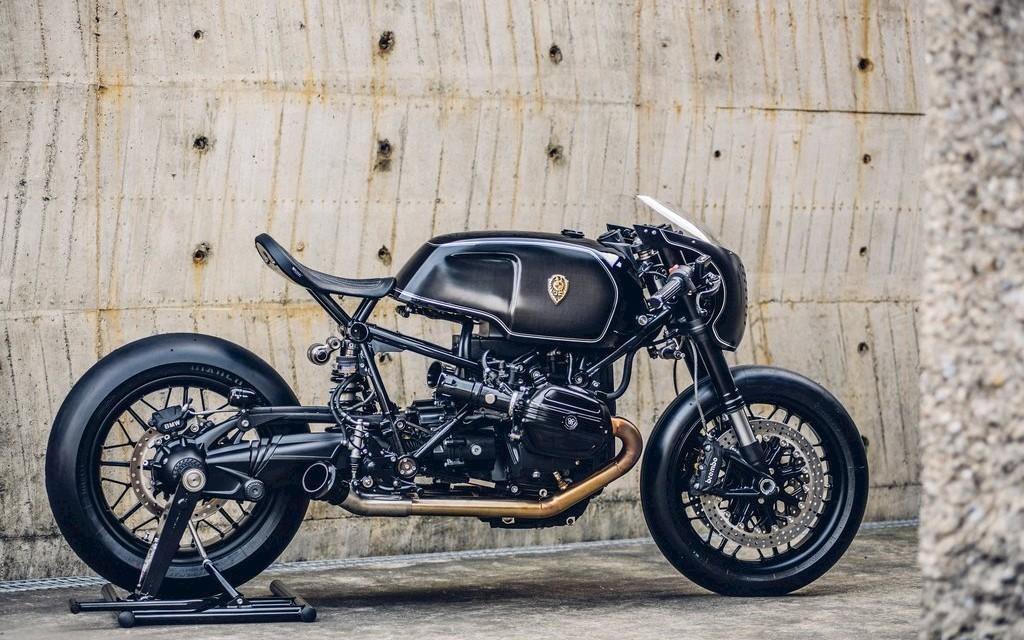 BMW RnineT | ROUGH CRAFTS - R9T Bavarian Fistfighter  Image 12 from 16