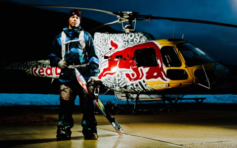  Ausnahme Snowboarder Travis Rice in "The Art Of FLIGHT"