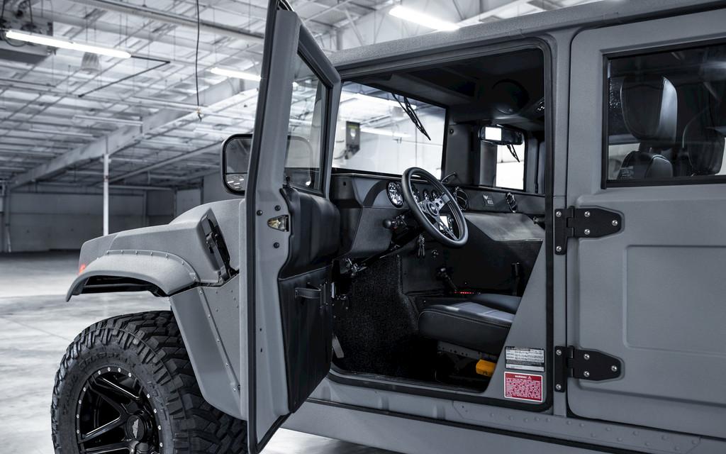 # Edition Nr. 003 Hummer H1  Bild 4 von 8