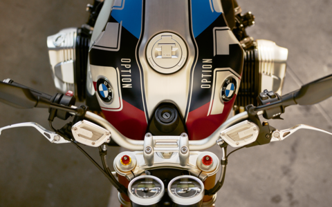 BMW Rnine T | OPTION 719 - Spezial Lackierungen