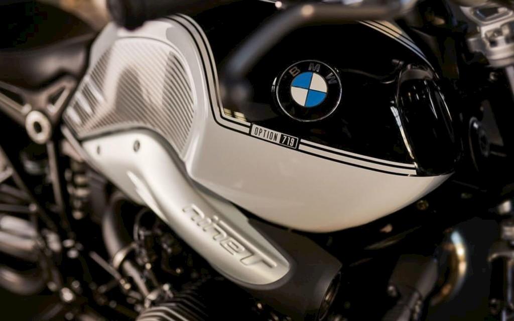 BMW Rnine T | OPTION 719 - Spezial Lackierungen Image 6 from 14