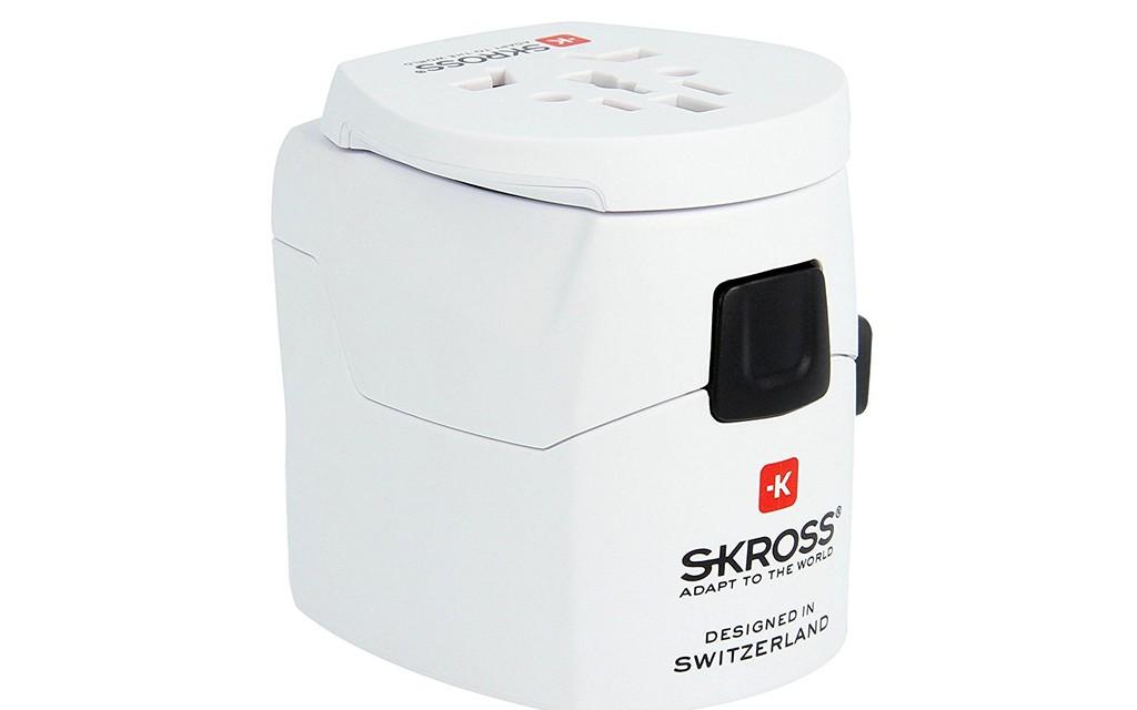SKROSS World Travel Adapter PRO+  Image 4 from 6