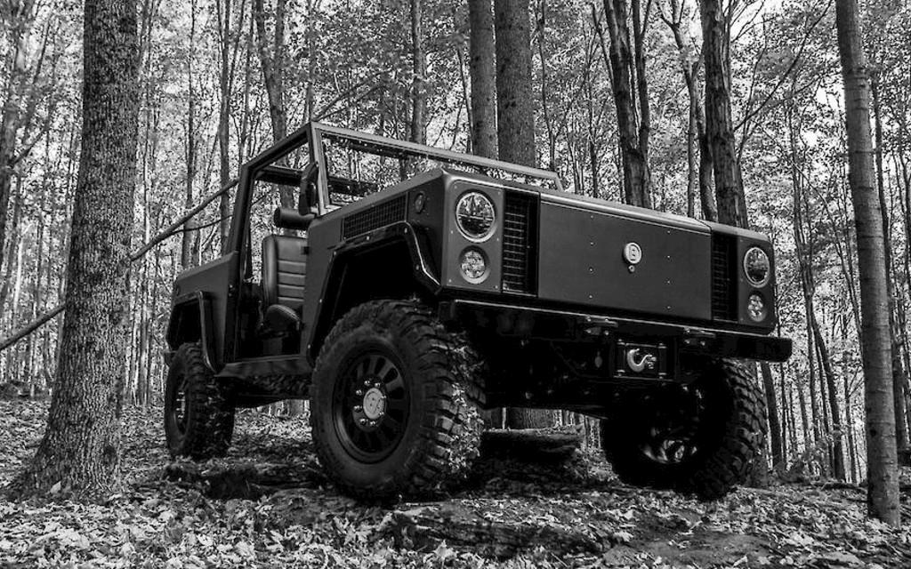 Sport Utility Truck vollelektrisch Bild 7 von 11
