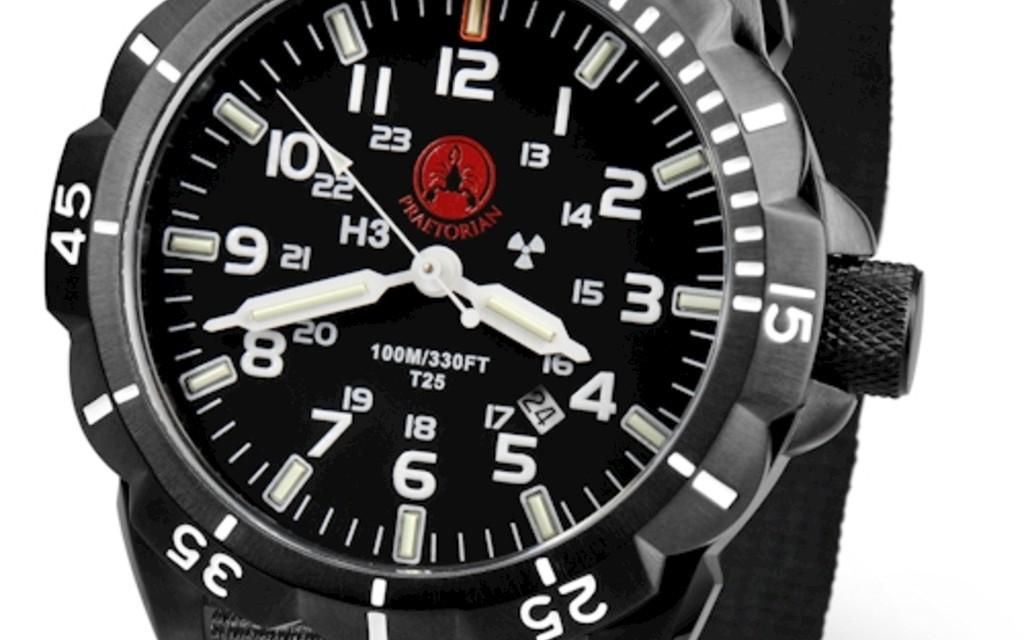 PRAETORIAN | Night Patrol Black PVD – Nato Strap Bild 1 von 4