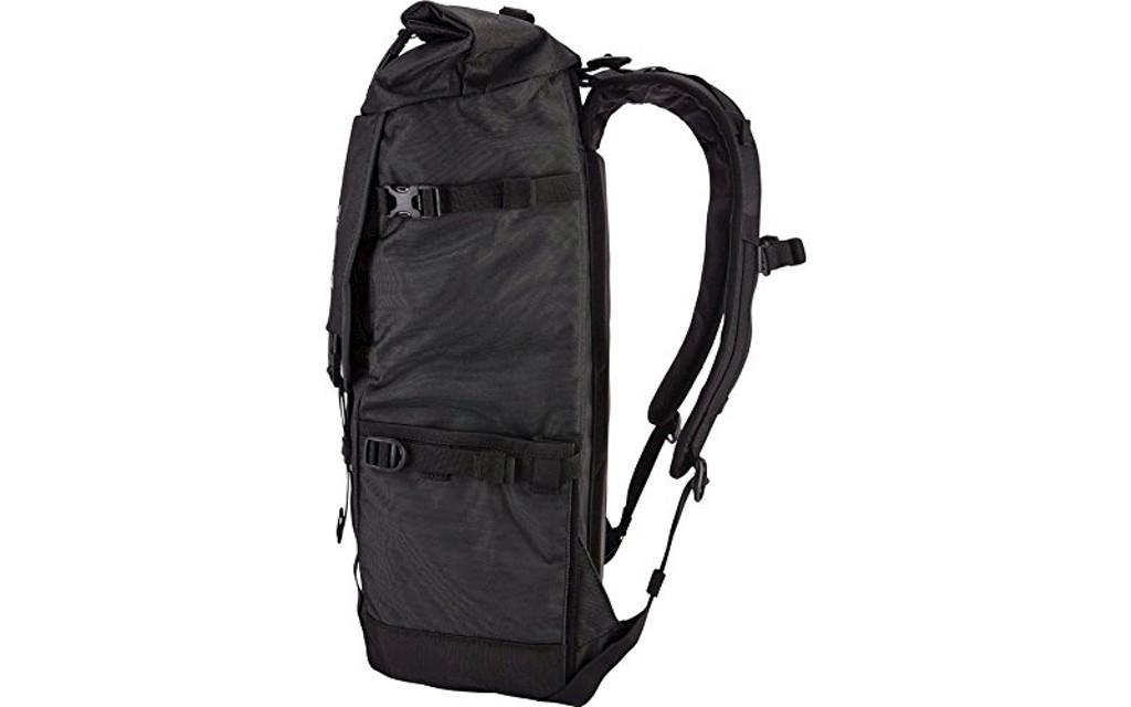 Thule Outdoor DSLR Rolltop Backpack Image 3 from 6