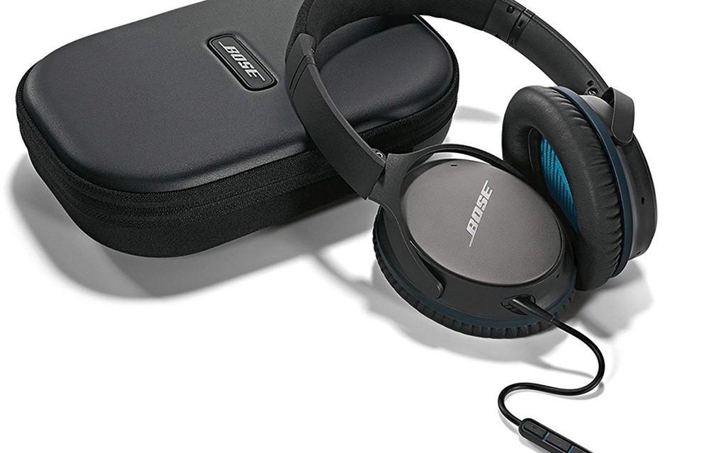 Bose QuietComfort Acoustic Noise Cancelling  Image 4 from 5