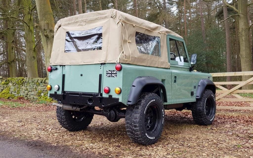 1993 Land Rover Defender 90 Pick Up Soft Top  Bild 6 von 9