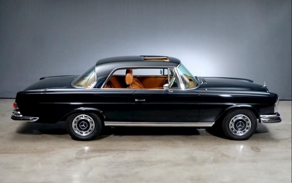 1970 MERCEDES-BENZ 280 SE 3.5 Coupé | Matching Numbers - Aufwendig restauriertes Ausnahmefahrzeug Image 15 from 15