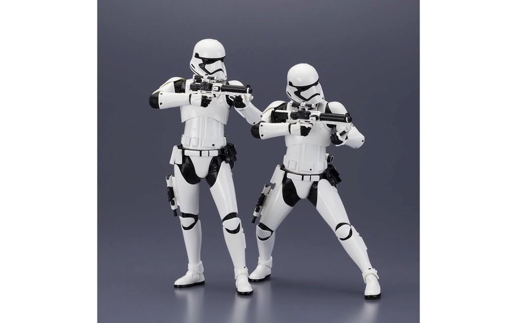 Kotobukiya Star Wars ArtFX - First Order Stormtrooper Image 1 from 2