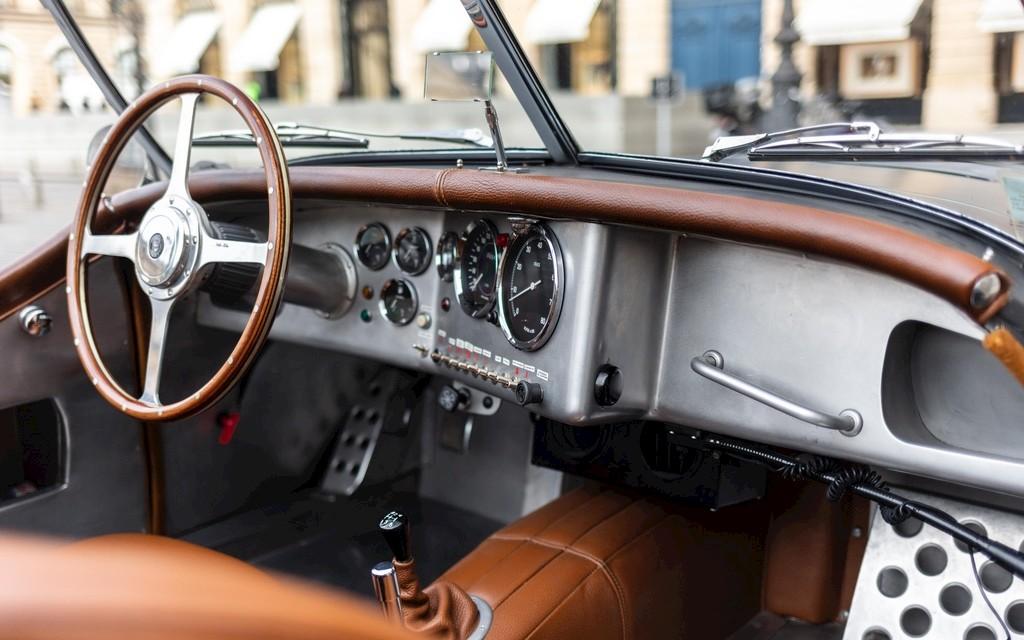 1951 Jaguar XK120 Roadster Gunmetal  Image 2 from 9