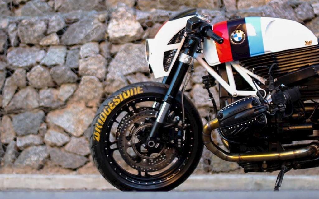 BMW R1100 S | #77 BULL - Café Racer Bild 1 von 12