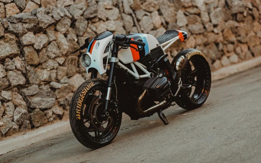 BMW R1100 S | #77 BULL - Café Racer Bild 10 von 12