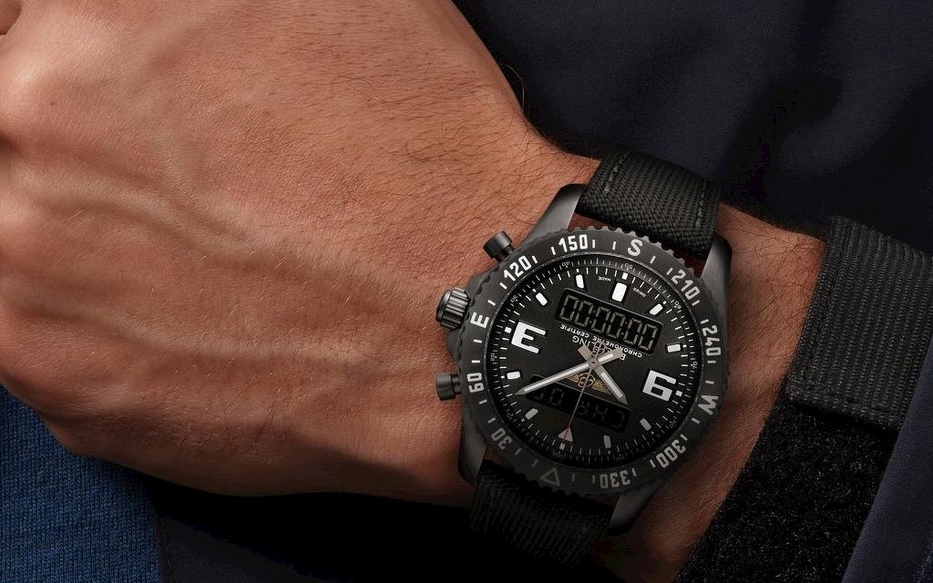 BREITLING | Chronospace Military Black Steel  Image 5 from 6