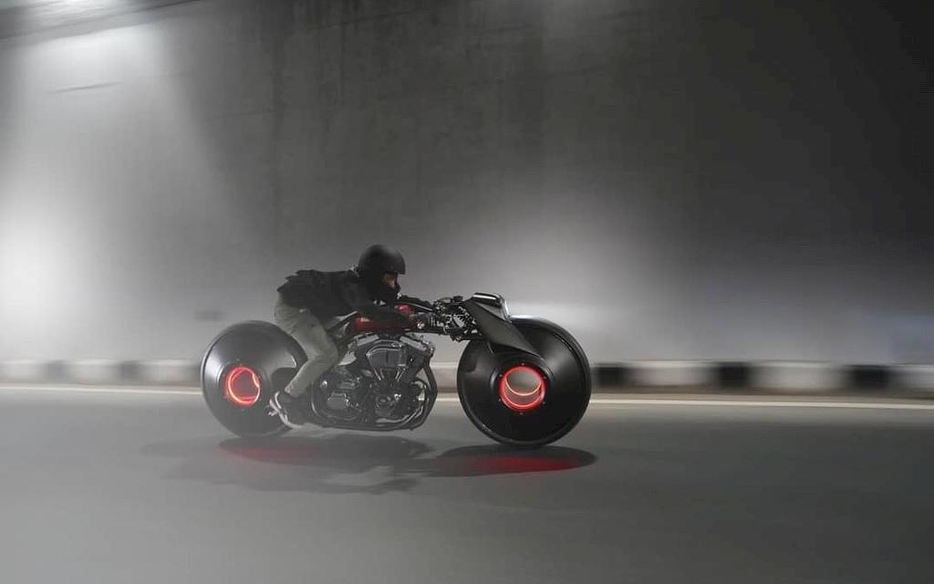 NEO BOARD TRACKER Harley  Bild 7 von 8