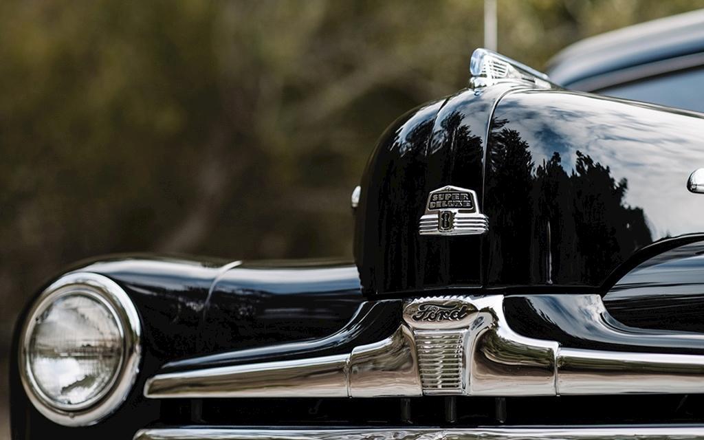 1948 Ford "Woodie" Marmon Herrington Super Deluxe Image 6 from 10