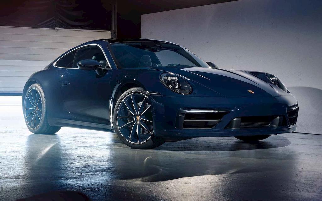 911 Carrera 4S „Belgian Legend Edition“ Image 2 from 7
