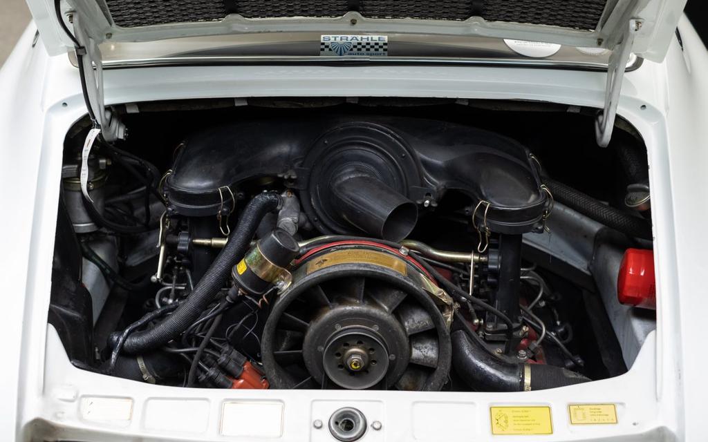 PORSCHE 911 CARRERA RS 2,7 TOURING | Das Entenbürzel Bild 7 von 12