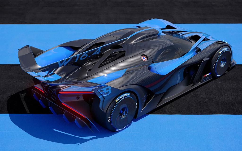 BUGATTI BOLIDE | Der absolute Rebell  Image 8 from 17