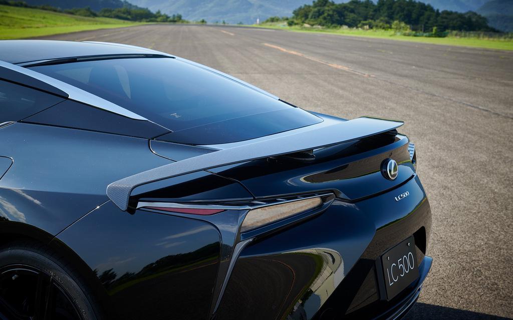 Lexus LC 500  | Aviation Edition  Image 6 from 14