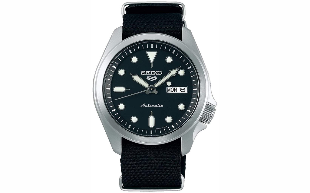 SEIKO | 5 Sports NATO Black 