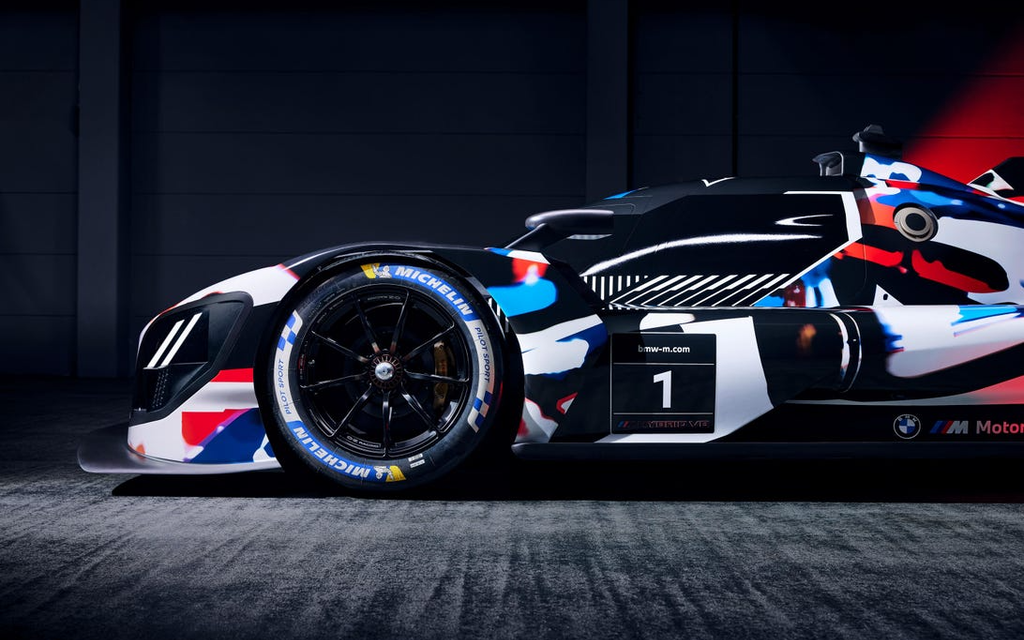 BMW M HYBRID V8 |  IMSA GTP Rennserie Prototype - Pure Motorsport Tradition Bild 1 von 9