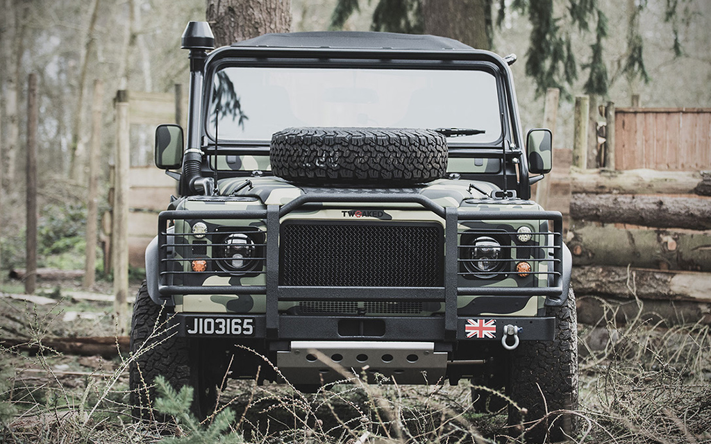 Land Rover Defender | Rugged Tactical Military Edition Bild 1 von 19