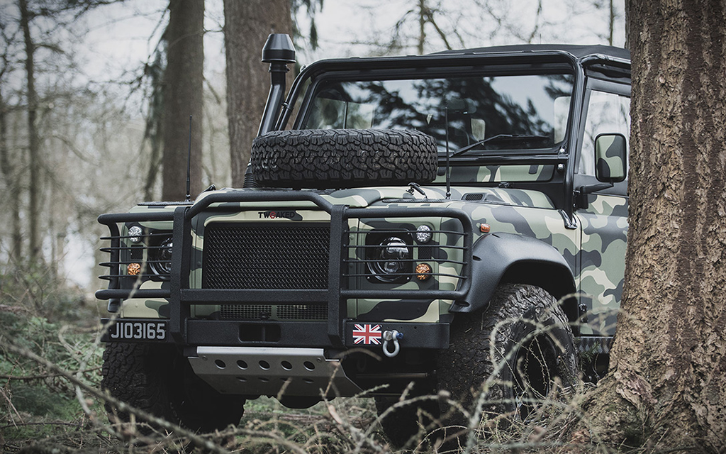Land Rover Defender | Rugged Tactical Military Edition Bild 11 von 19