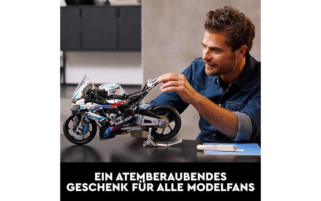 LEGO | Technic BMW M 1000 RR Atemberaubendes BMW Geschenk  Bild 11 von 13