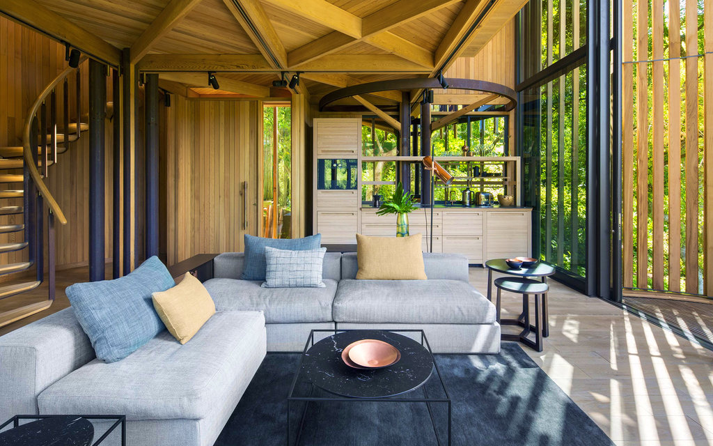 TREE HOUSE Constantia | Wald Lichtung & Vertikal Geometrie Image 1 from 10