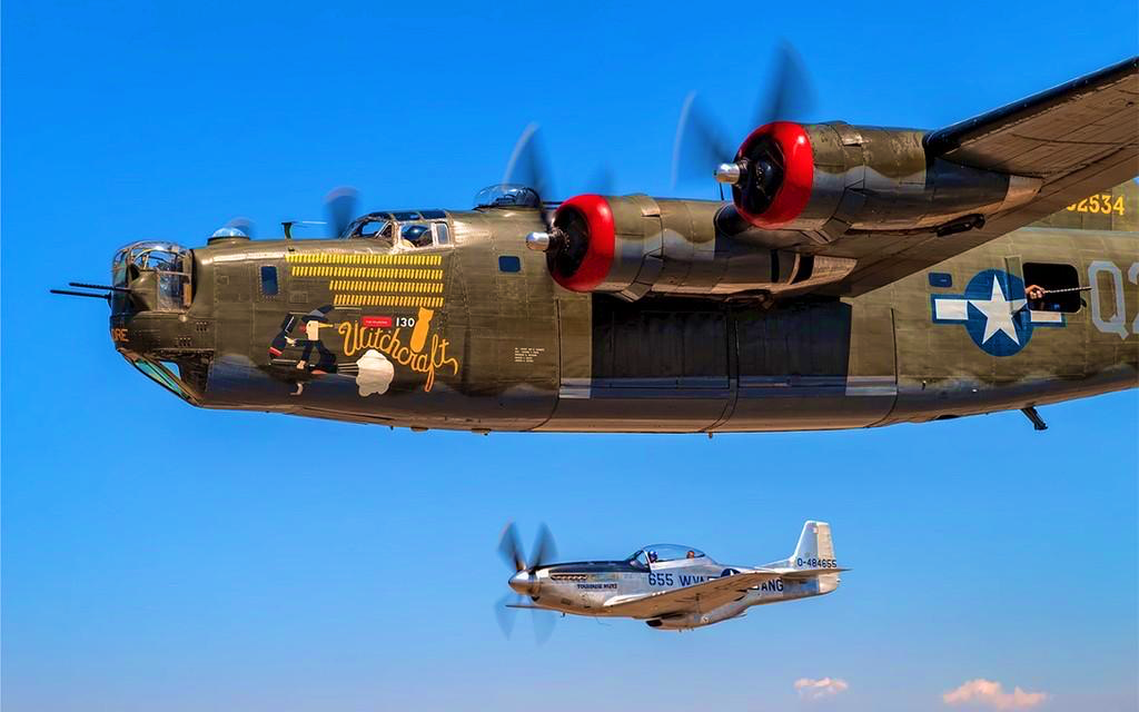 BOMBER CAMP | LIVING HISTORY - Flugerlebnis mit Original US Air Force Bomber Bild 4 von 8