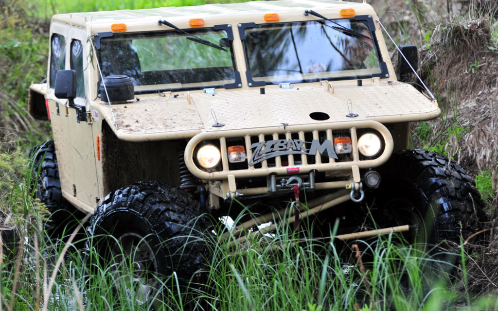 ZIBAR MK2 | 4X4 Mobilität Extrem - 700km Dünen, felsige Pfade & Sümpfe Bild 2 von 25