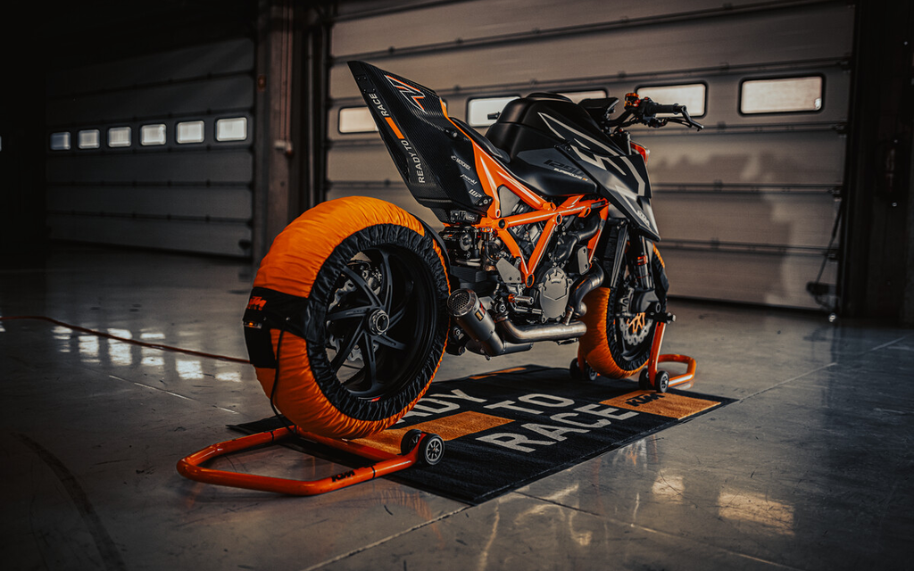 KTM 1290 SUPER DUKE RR | THE BEAST - Hyper Naked Bike mit 1:1 Power to Weight  Image 3 from 12