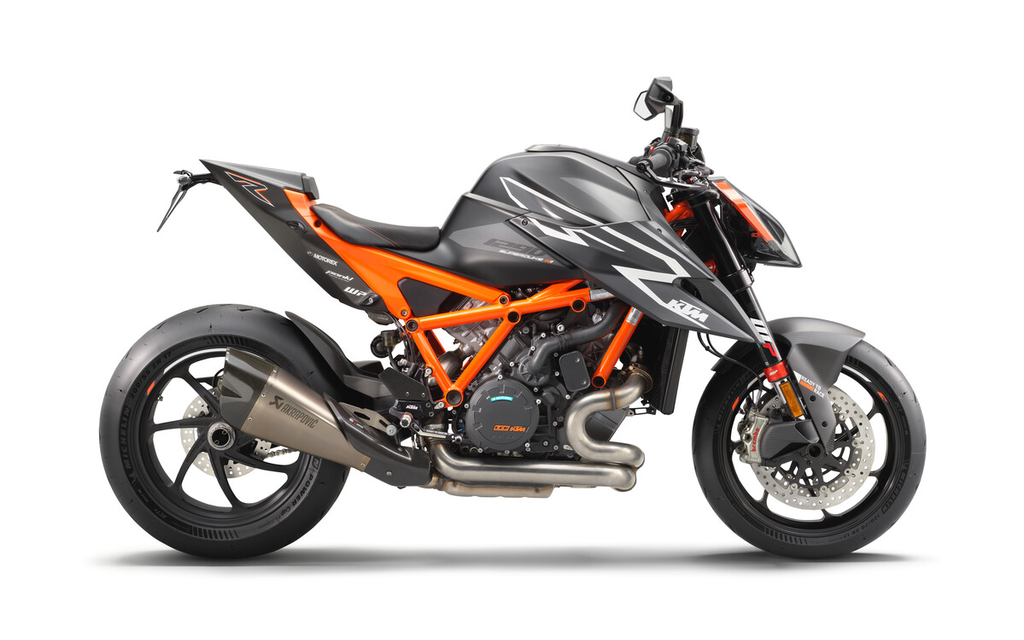 KTM 1290 SUPER DUKE RR | THE BEAST - Hyper Naked Bike mit 1:1 Power to Weight  Image 5 from 12
