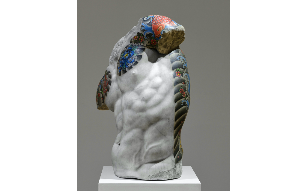 TATTOOS als Körperkunst | BadAss Marmor Skulptur & Yakuza  Bild 4 von 16