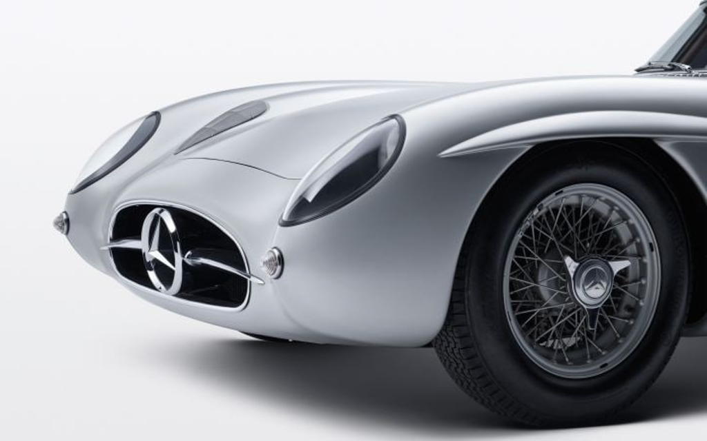 MERCEDES-BENZ 300 SLR Rudolf Uhlenhaut Coupé | Das wertvollste Auto der Welt Bild 9 von 15