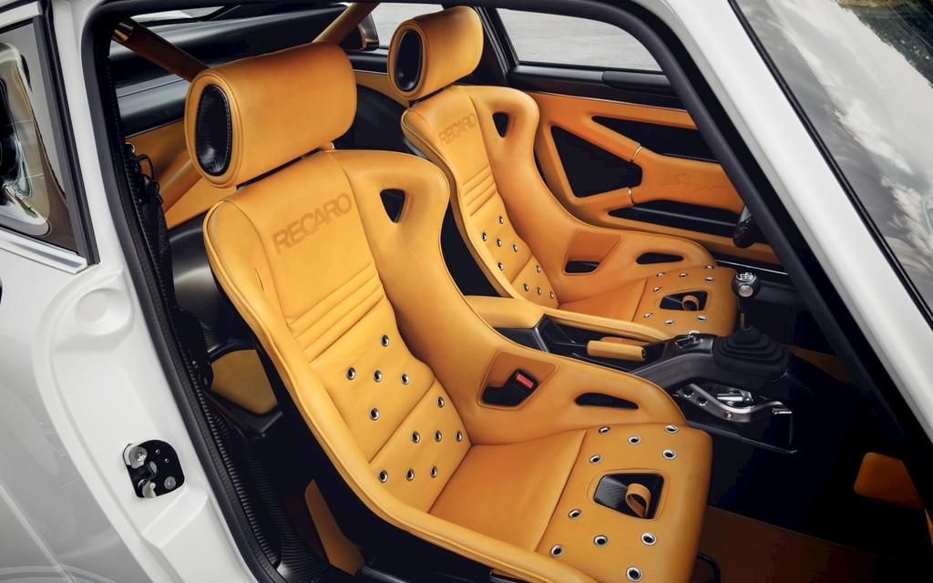 SINGER 4 Liter Boxer - 500 PS Mythos PORSCHE Luftgekühlt Image 10 from 20